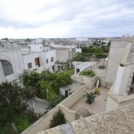 Sleeps 4 Air Con Wifi Villa