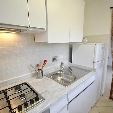 Sleeps 4 Air Con Wifi Diso